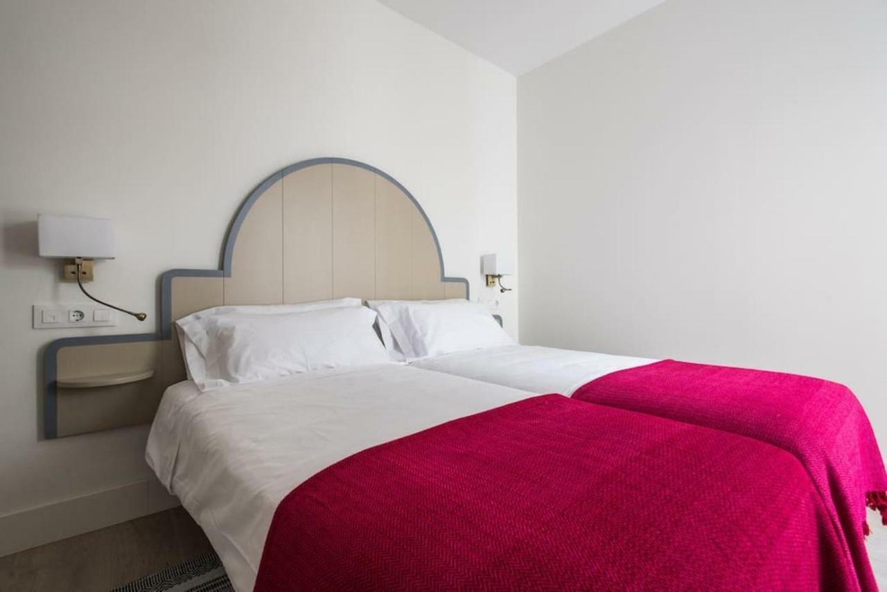 Apartamentos Rg Suites Plaza Del Salvador Sevilla Dış mekan fotoğraf