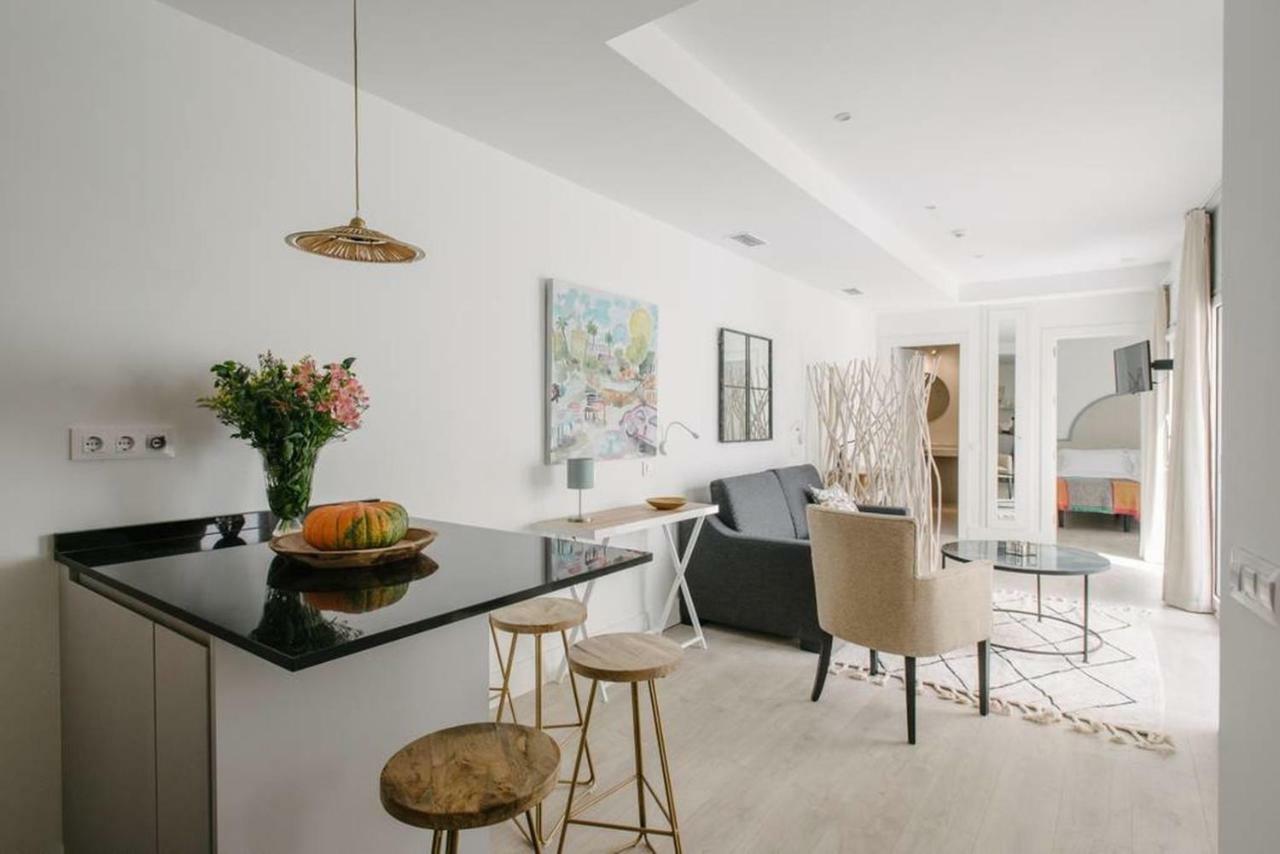 Apartamentos Rg Suites Plaza Del Salvador Sevilla Dış mekan fotoğraf
